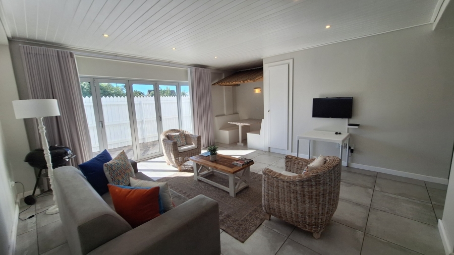 2 Bedroom Property for Sale in Elands Bay Western Cape